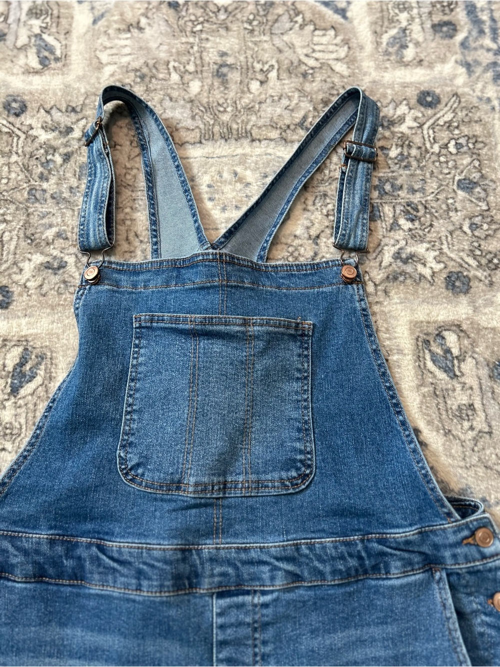 No Boundaries Denim Short Overalls - Picture 2 of 9